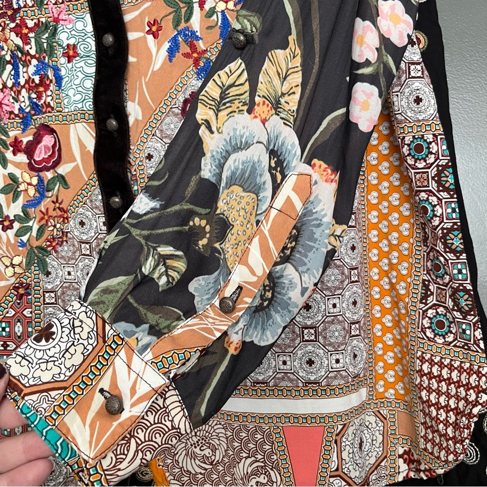 John Mark Floral Patchwork Embroidered Beaded But… - image 5